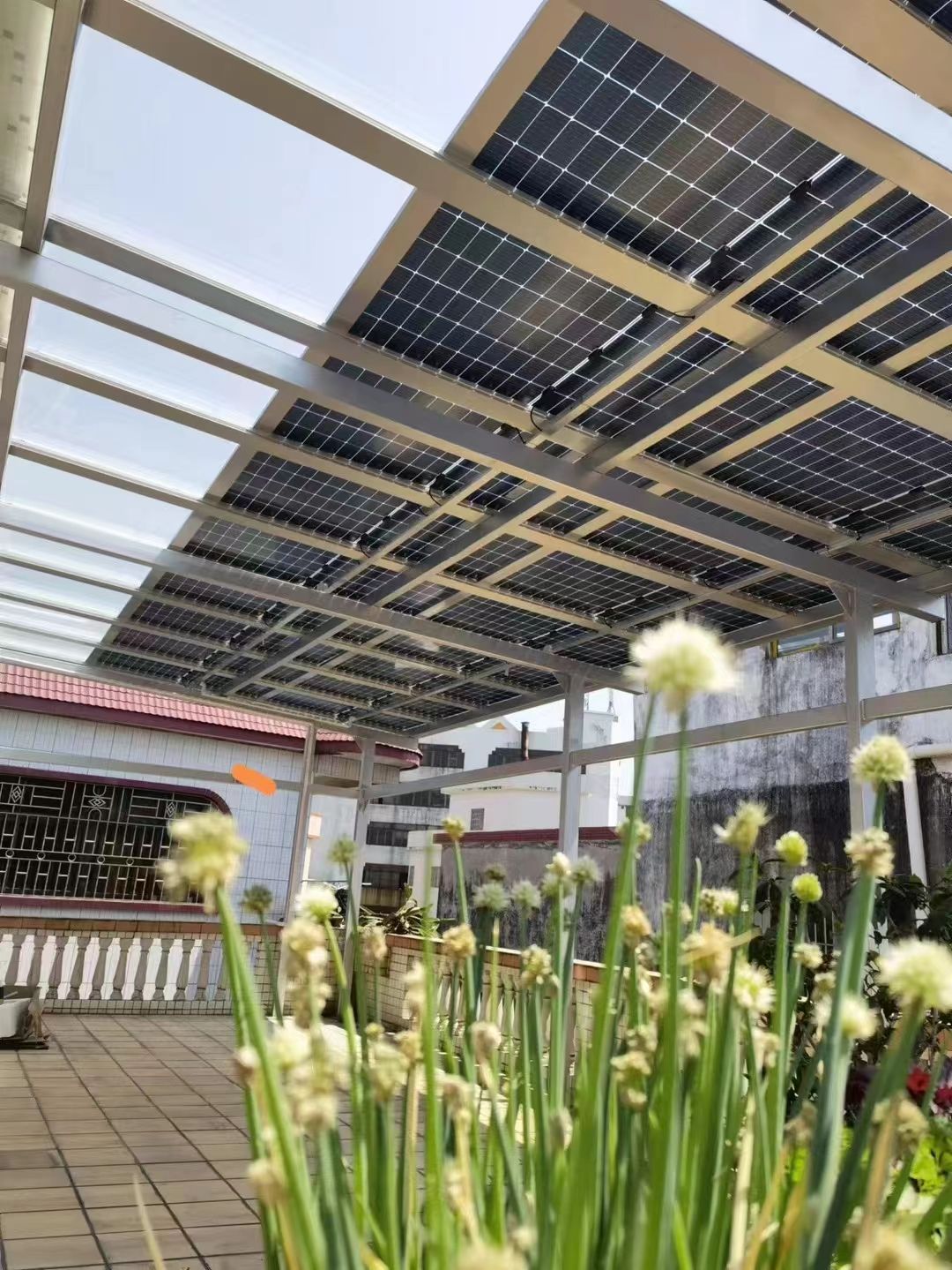 惠东别墅家用屋顶太阳能发电系统安装